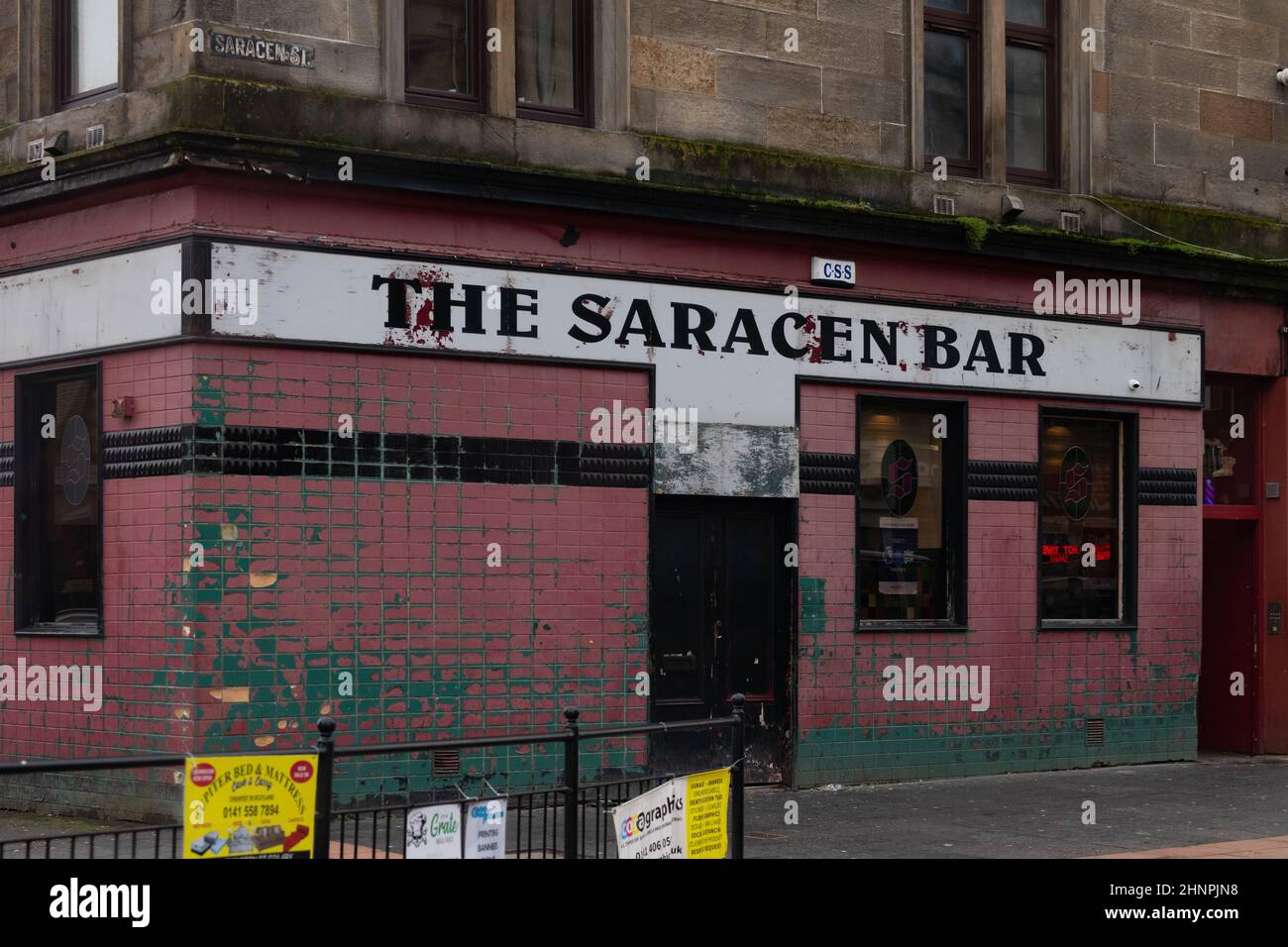 The Saracen Bar, Possilpark, Glasgow, Scozia, Regno Unito Foto Stock