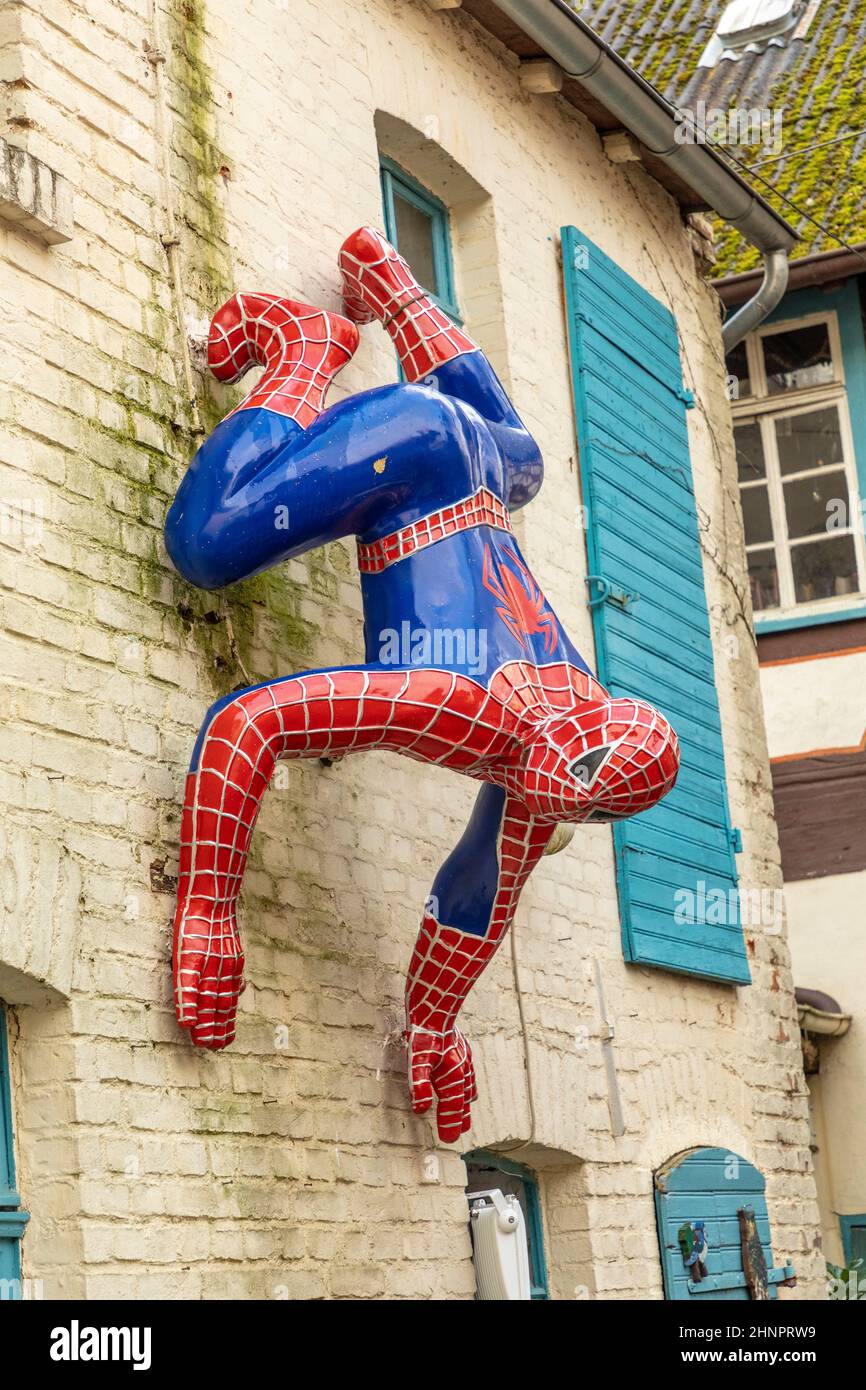 Spiderman in un negozio per la vendita di marionette a Bad Camberg Foto Stock