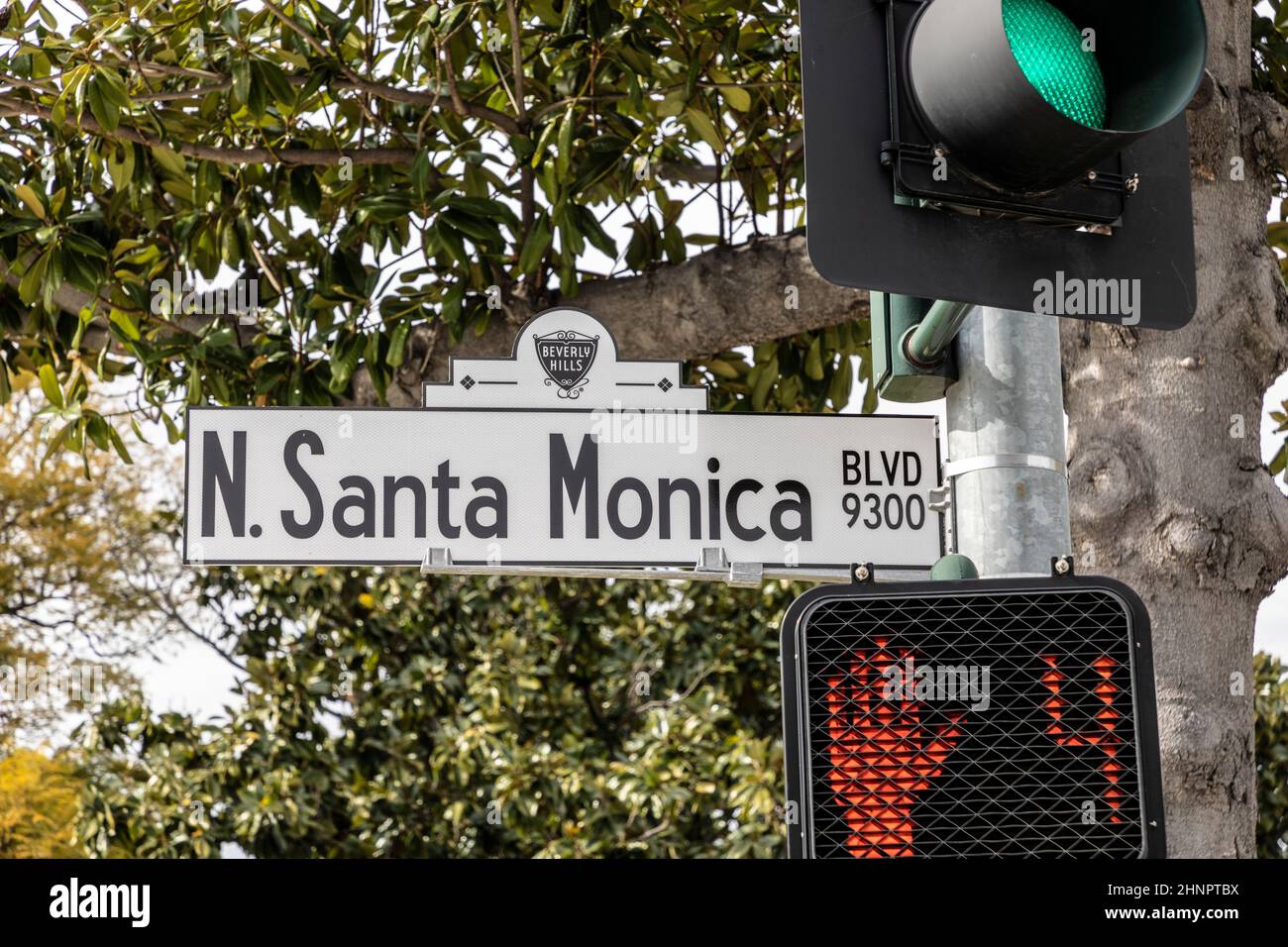 nome della strada North Santa Monica Boulevard a Beverly Hills Foto Stock