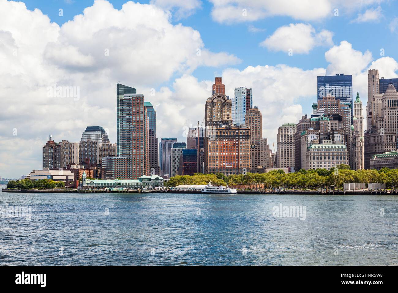 New York City panorama con lo skyline di Manhattan Foto Stock