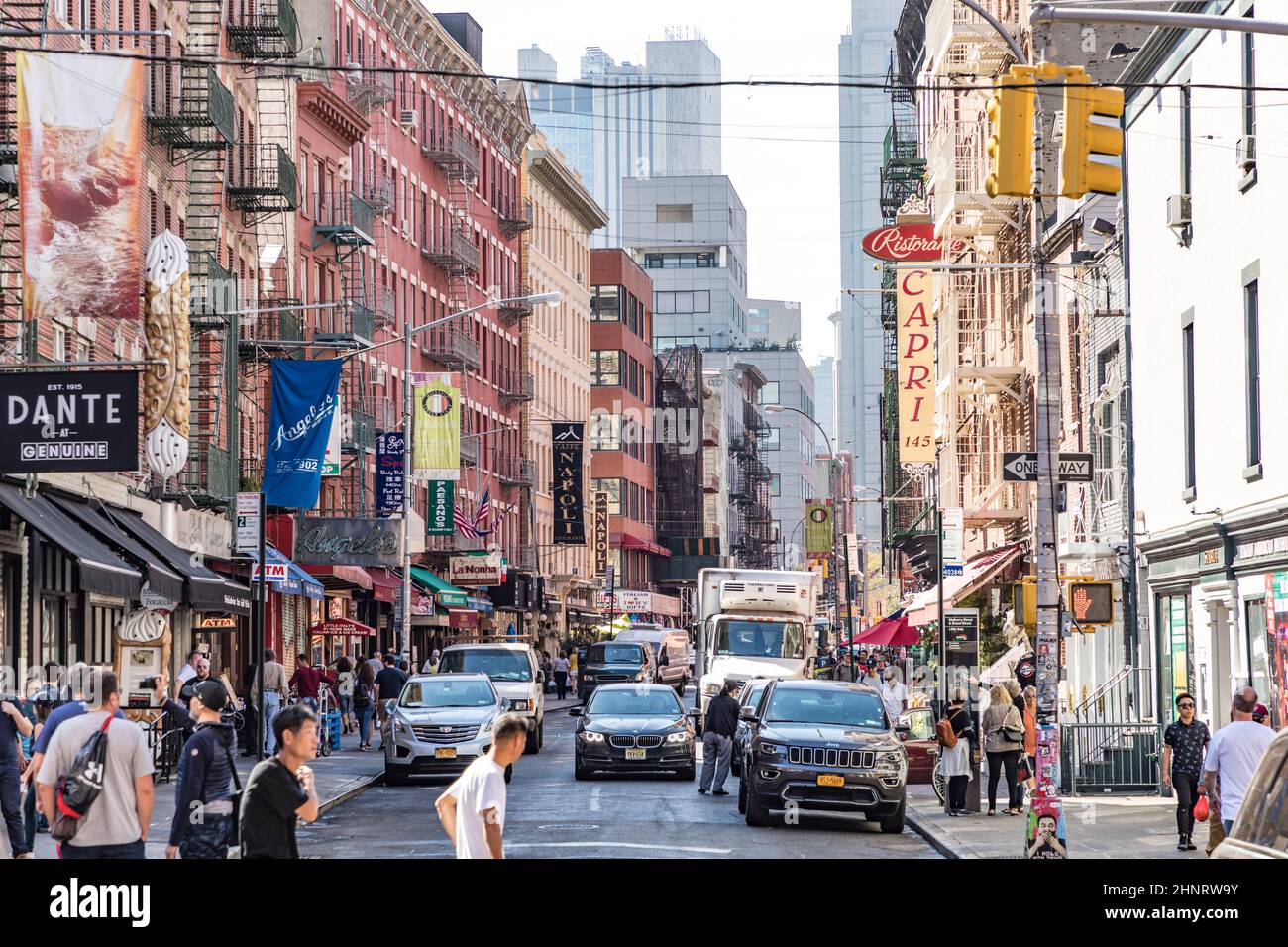 Vecchi edifici in Little Italy nel centro di New York, Manhattan Foto Stock