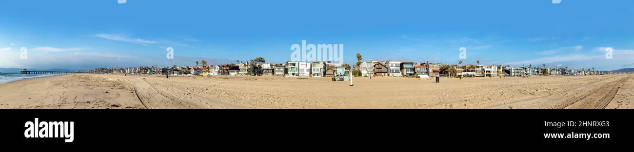 Case panoramiche sulla spiaggia di Manhattan, USA, vicino a Los Angeles Foto Stock