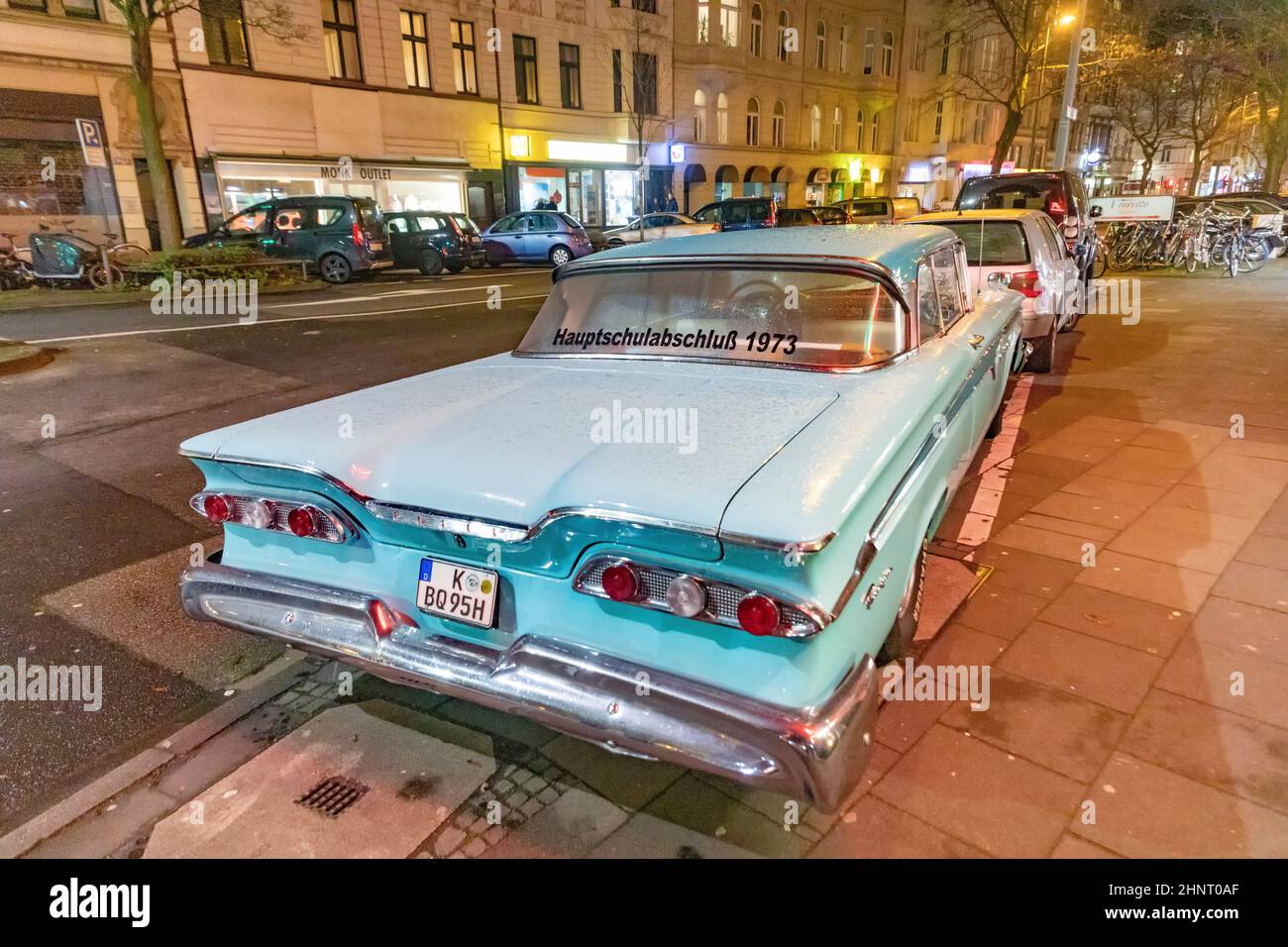 EDSEL CORSAIR HARDTOP Coupe (1959) parchi a Colonia di notte Foto Stock