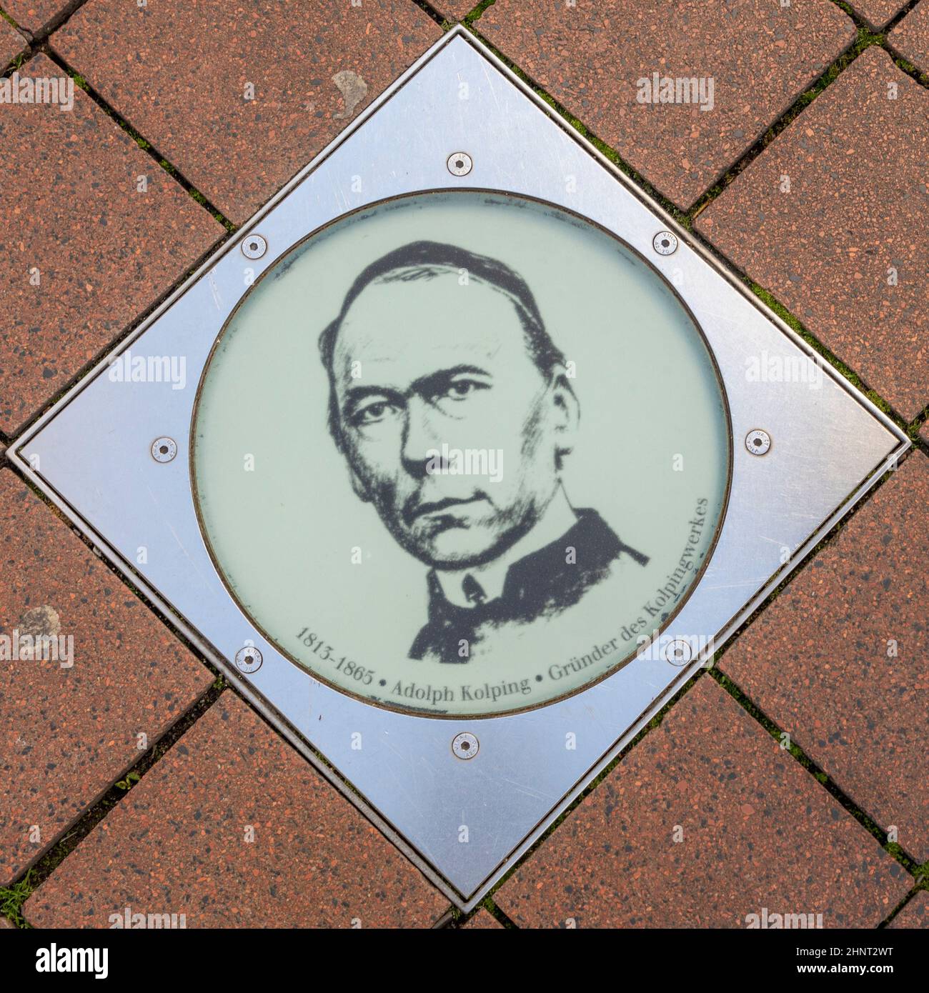 Onore ad Adolph Kolping alla passeggiata della fama a Bonn nella Bonngasse (via bonn) in Germania Foto Stock