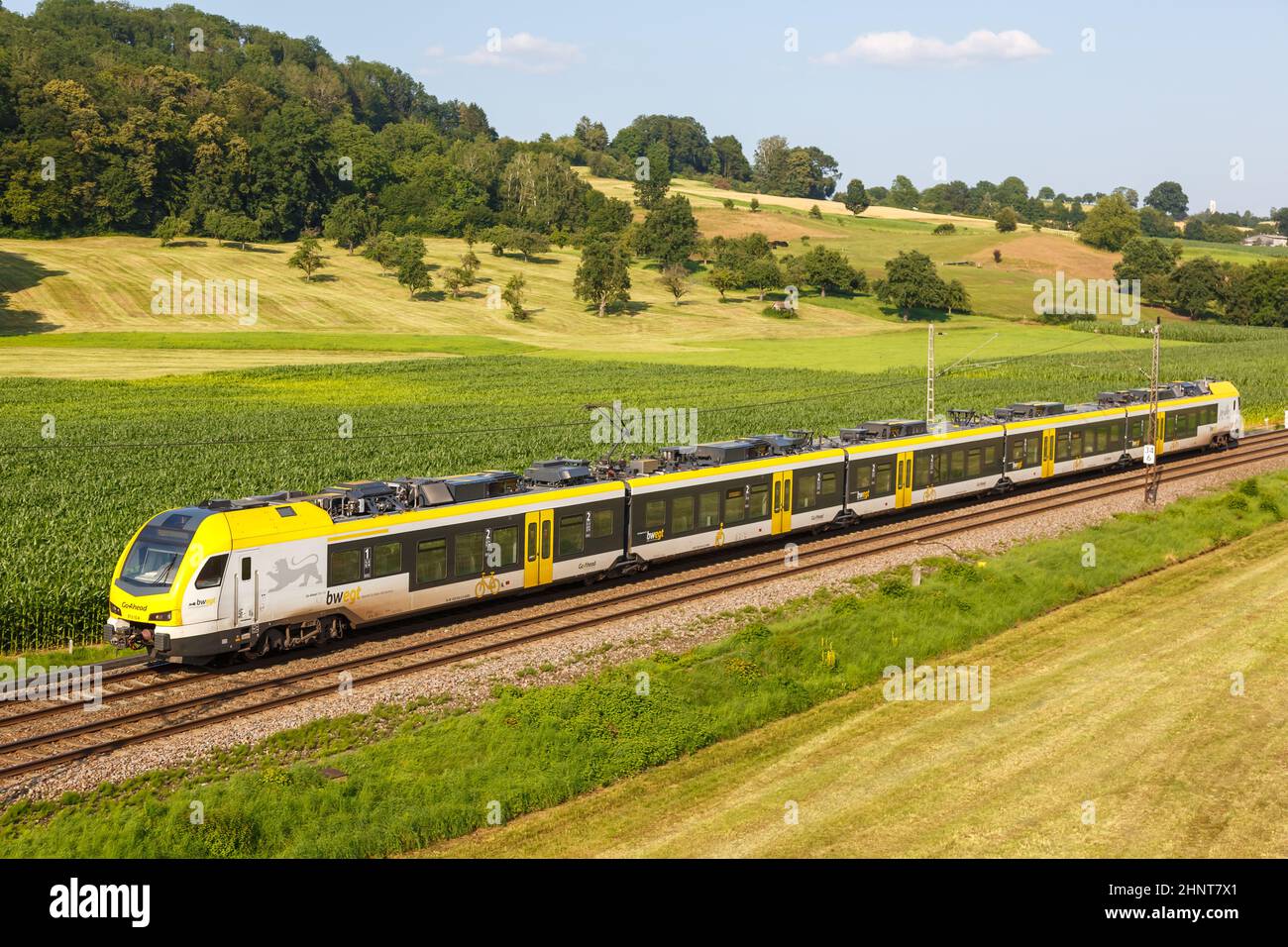 Treno regionale da bwegt gestito da GoAhead a Uhingen, Germania Foto Stock
