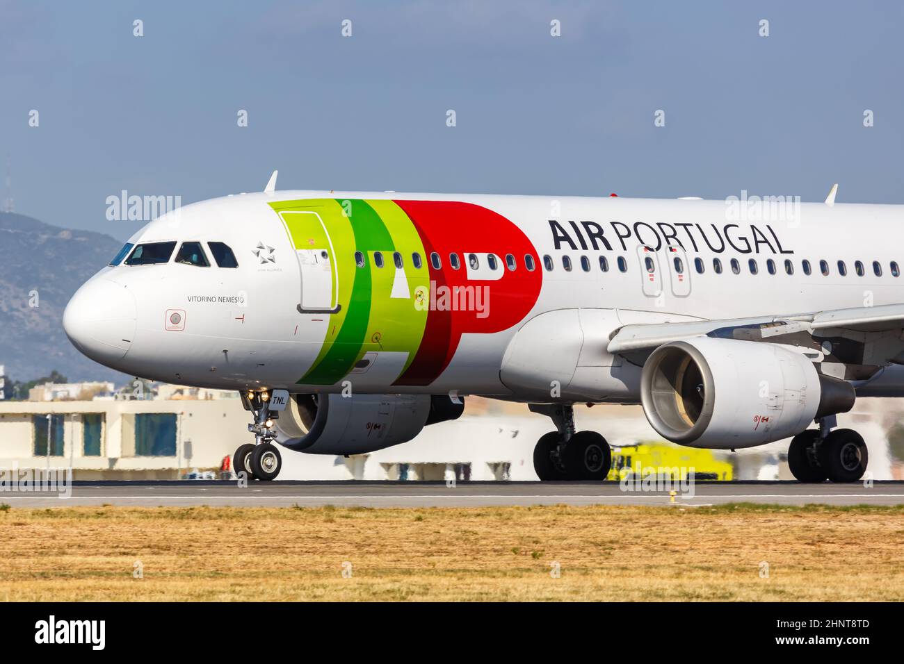 AIR Portugal Airbus A320 aereo aeroporto di Faro in Portogallo Foto Stock