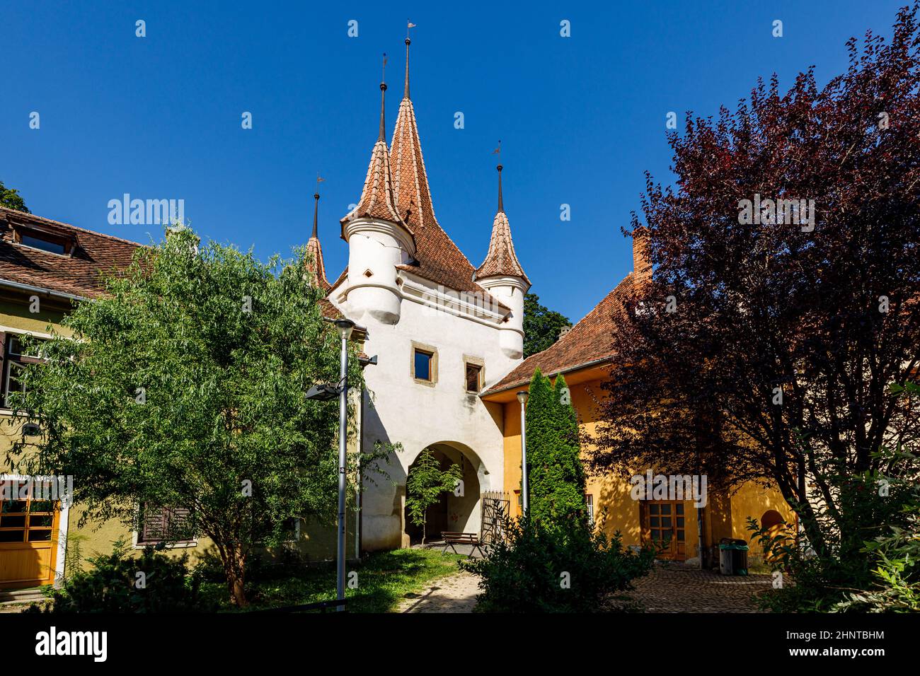 La storica porta della città di Brasov Romania Foto Stock