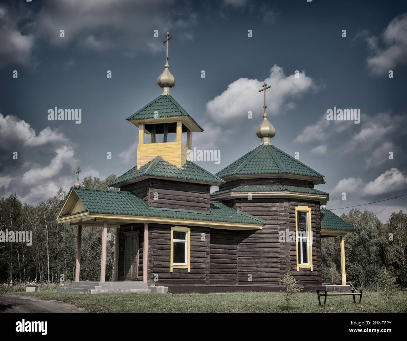 24th del 2017 agosto, Russia, regione di Tomsk, tempio in legno della chiesa dei credenti antichi Foto Stock