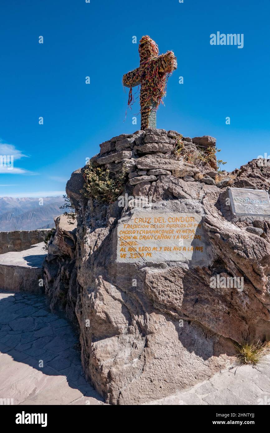 cruz del condor in cima al Canyon del Colca in Perù Foto Stock