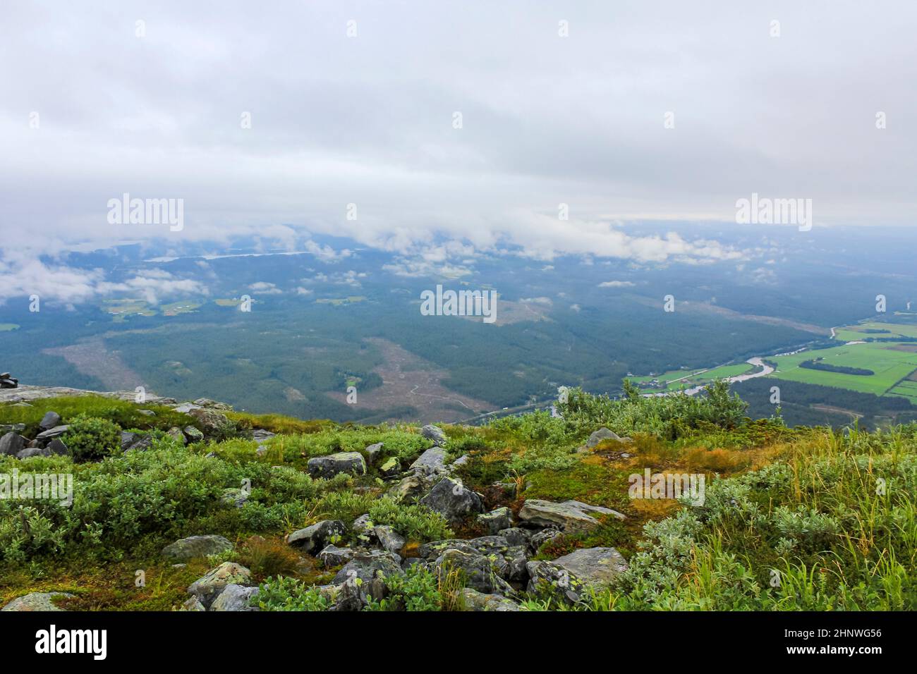 Vista da Veslehødn Veslehorn al paesaggio norvegese di Hemsedal, Norvegia. Foto Stock