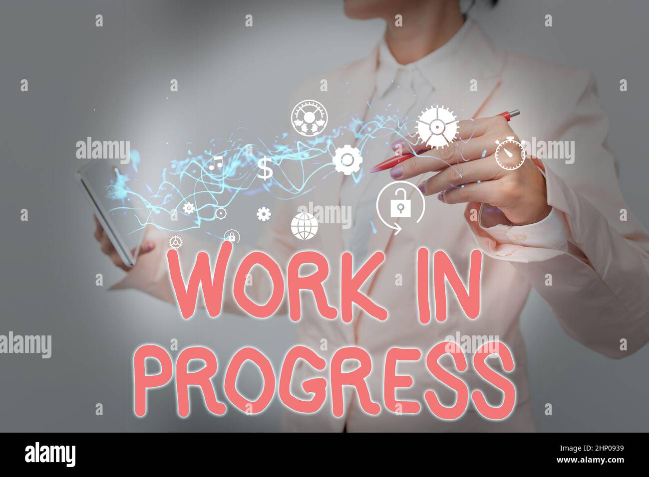 Caption concettuale in corso, Word scritto su un progetto incompiuto che ha ancora aggiunto o sviluppato Lady in Suit Holding Phone e Performing Fut Foto Stock