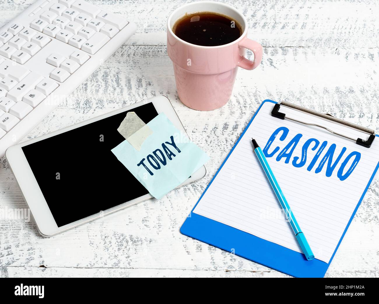 Segno di scrittura della mano Casino, foto concettuale un edificio in cui i giochi specialmente roulette e giochi di carte sono giocati Wireless Communications Voice e Vide Foto Stock