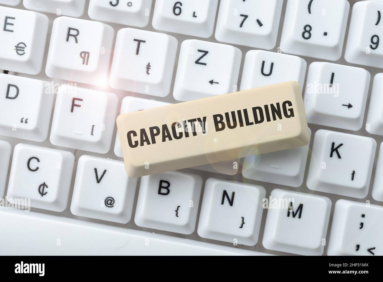 Testo della scrittura a mano Capacity Building, Business idea rafforzare le capacità degli individui Workforce Planning Formattazione e compilazione di dati online, AB Foto Stock