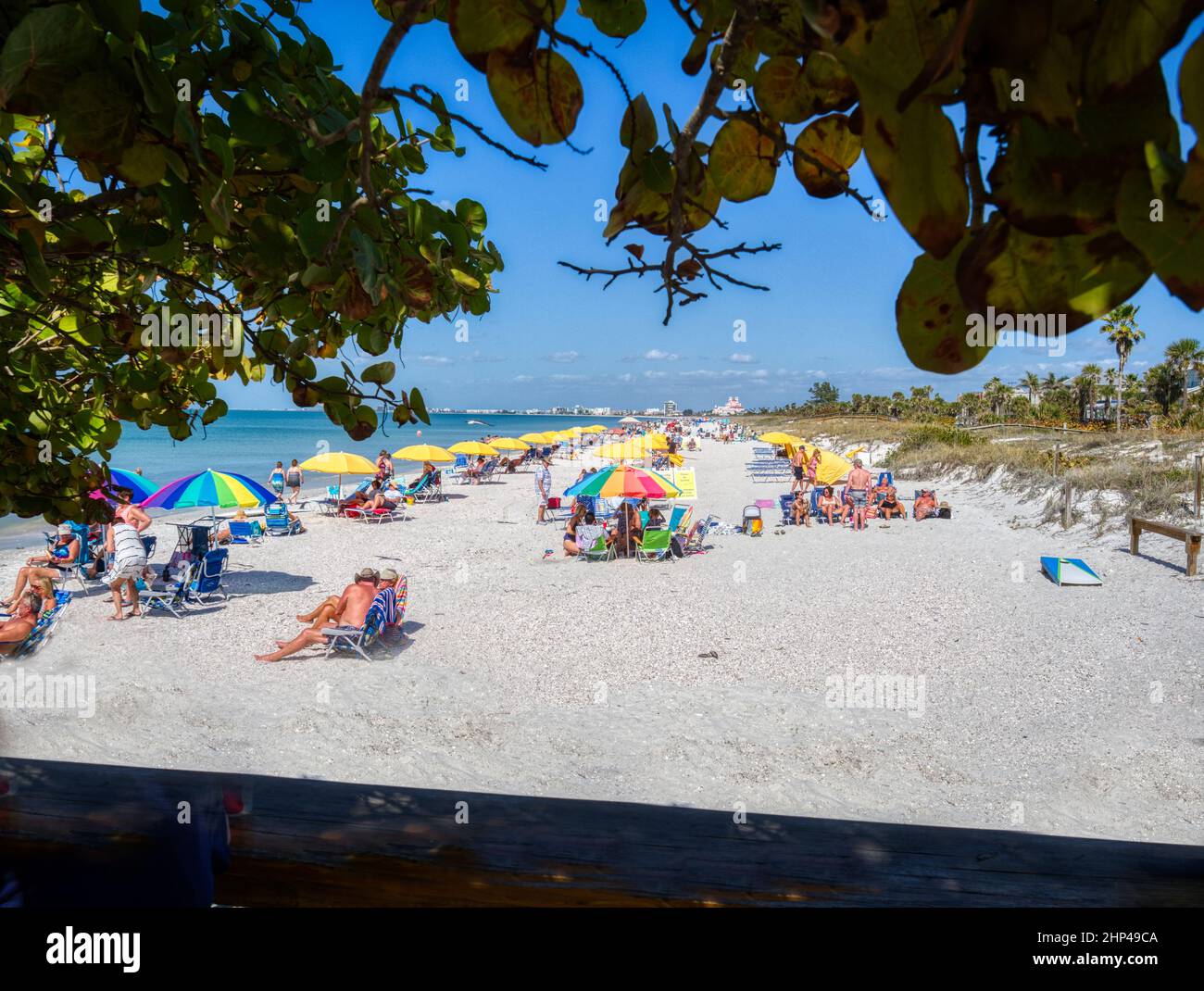 Beach at Pass-A- Grill alla punta più meridionale di St Pete Beach sul Golfo del Messico in Florida USA Foto Stock