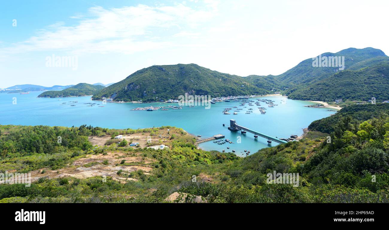 Una vista di Pichic Bay e Sok Kwu WAN nell'isola di Lamma, Hong Kong. Foto Stock