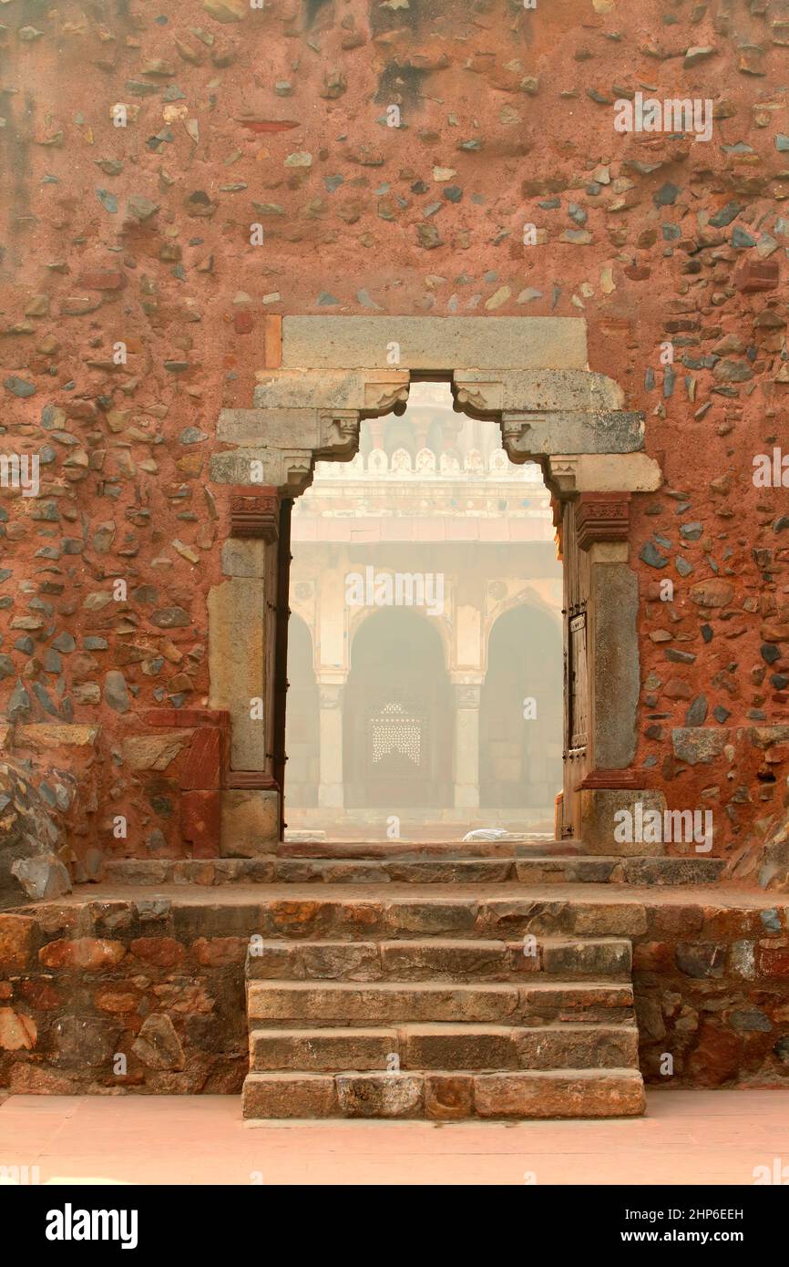 Dettaglio architettonico di un edificio presso il complesso della tomba di Humayuns, Delhi, India Foto Stock
