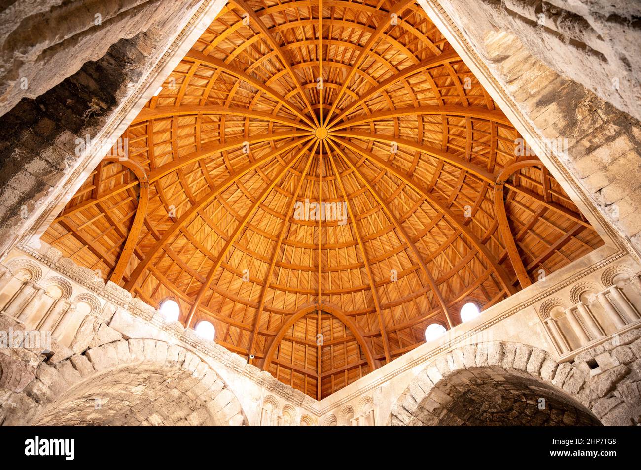 Cupola interna, luogo di Ummayad, Cittadella di Amman, Giordania Foto Stock