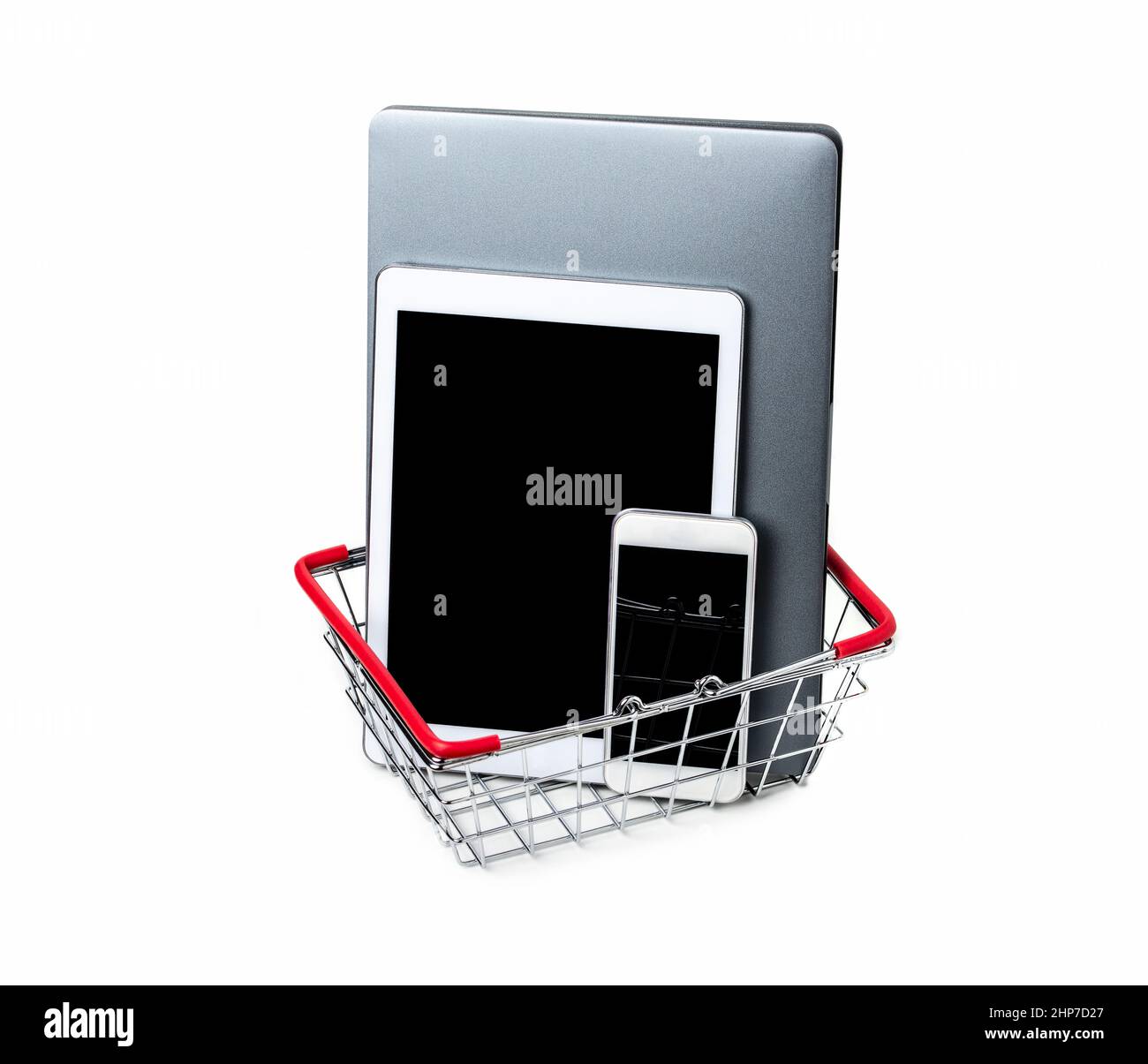 Scatto di vari dispositivi digitali all'interno del carrello metallico isolato su bianco. Concetto di shopping su Internet Foto Stock