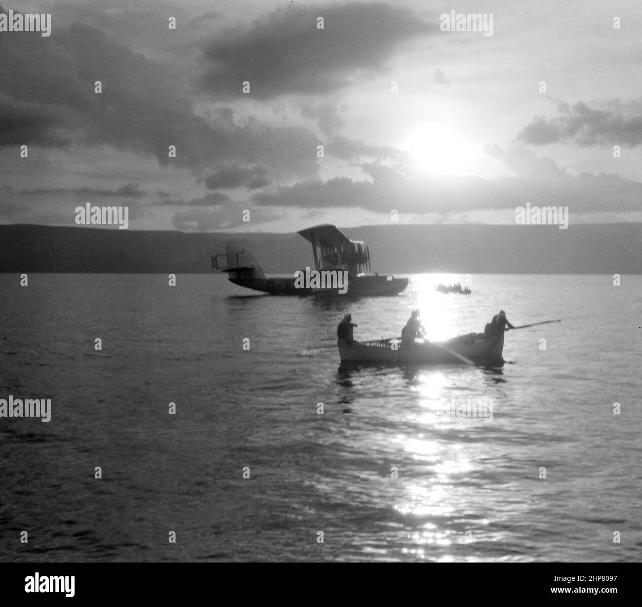 "Storia dell'Oriente del Migdino: Barca volante 'Satiro' sul Mare di Galilea ca. 1935 Località: Israele ca. 1935' Foto Stock