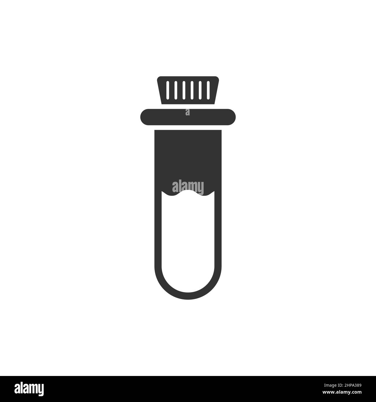 Icona del sangue nella provetta in stile piatto. Illustrazione del vettore del pallone da laboratorio su sfondo isolato. Il liquido nel becher firma il concetto aziendale. Illustrazione Vettoriale