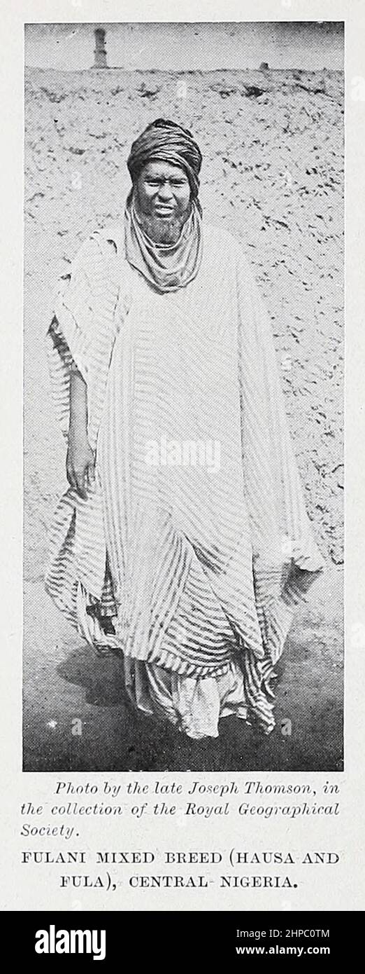 RAZZA MISTA FULANI (HAUSA E FULA), NIGERIA CENTRALE dal libro 'le razze viventi dell'umanità ' un popolare racconto illustrato delle abitudini, abitudini, inseguimenti, feste e cerimonie delle razze dell'umanità in tutto il mondo di Sir Harry Hamilton Johnston, E Henry Neville Hutchinson pubblicato a Londra da Hutchinson & Co. Nel 1902 Foto Stock