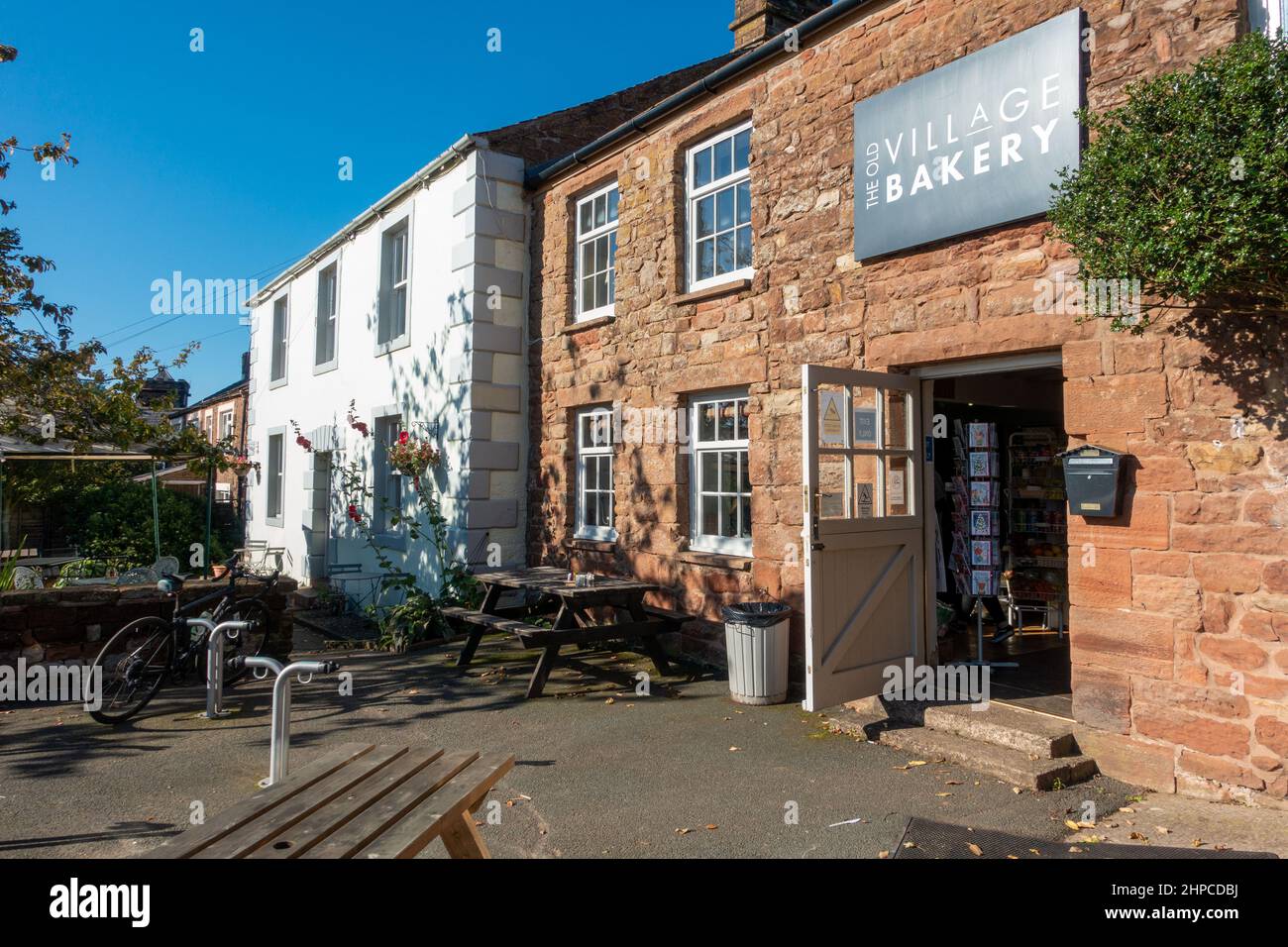 The Old Village Bakery Cafe e negozio a Melmerby, Eden Valley, Cumbria, Inghilterra, Regno Unito Foto Stock