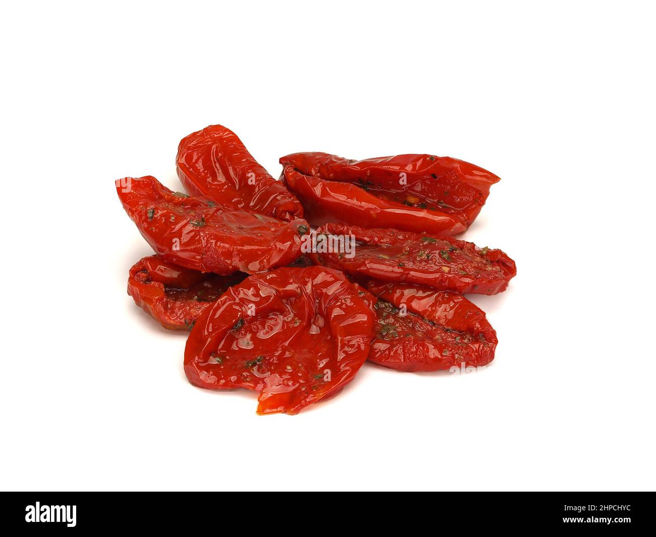 Pomodori secchi isolato su sfondo bianco Foto Stock