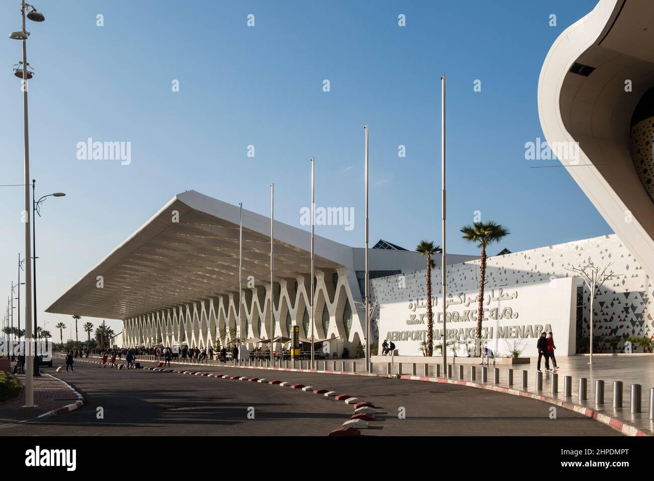 Vista dall'esterno dell'aeroporto di Marrakech, Marocco Foto Stock