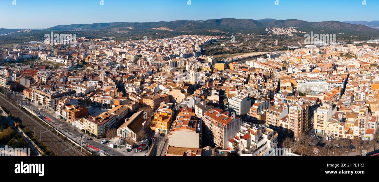 Veduta aerea della città spagnola di El Vendrell, Catalogna Foto Stock