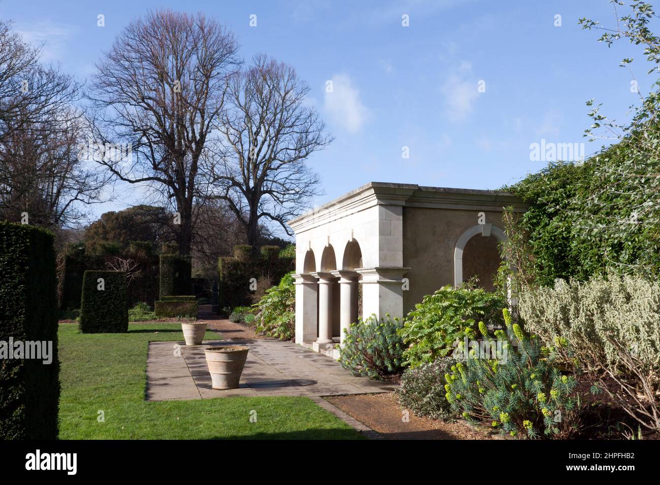 Vista di parte della regina Elisabetta, il giardino della madre della regina al castello di Walmer, Deal, Kent Foto Stock
