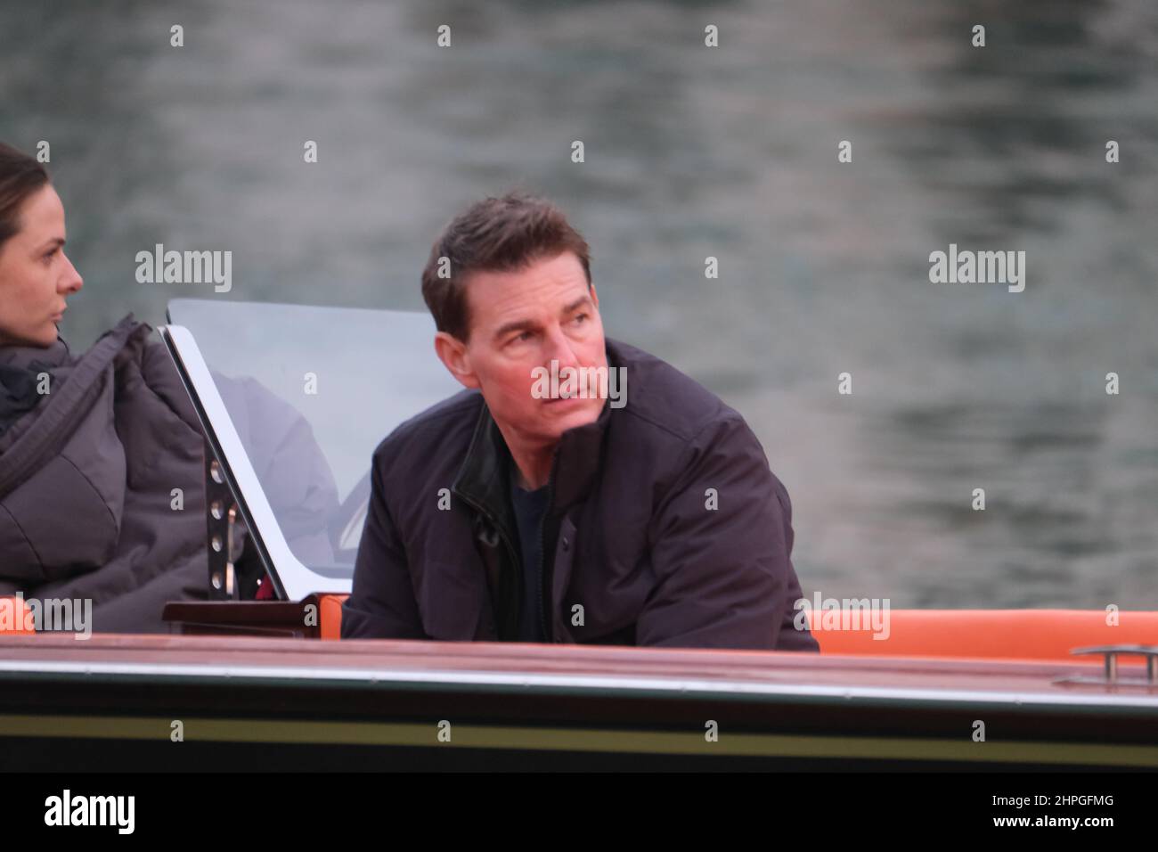 Rebecca Ferguson e Tom Cruise durante le riprese della missione Impossible 7 a venezia Foto Stock
