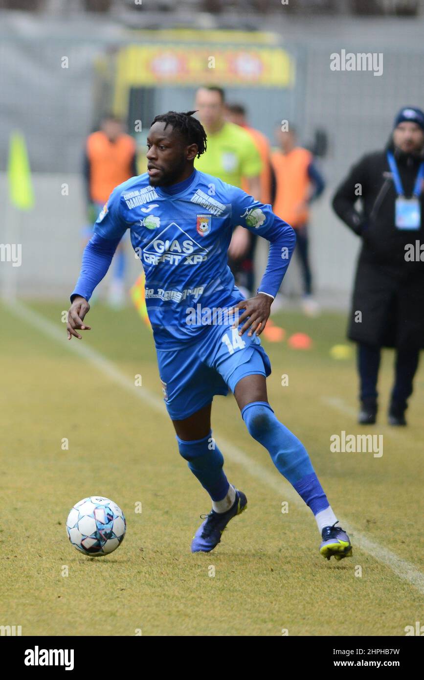 Richard Steven Sila è un calciatore professionista francese che gioca in Romania per Chandia Târgoviște Foto Stock