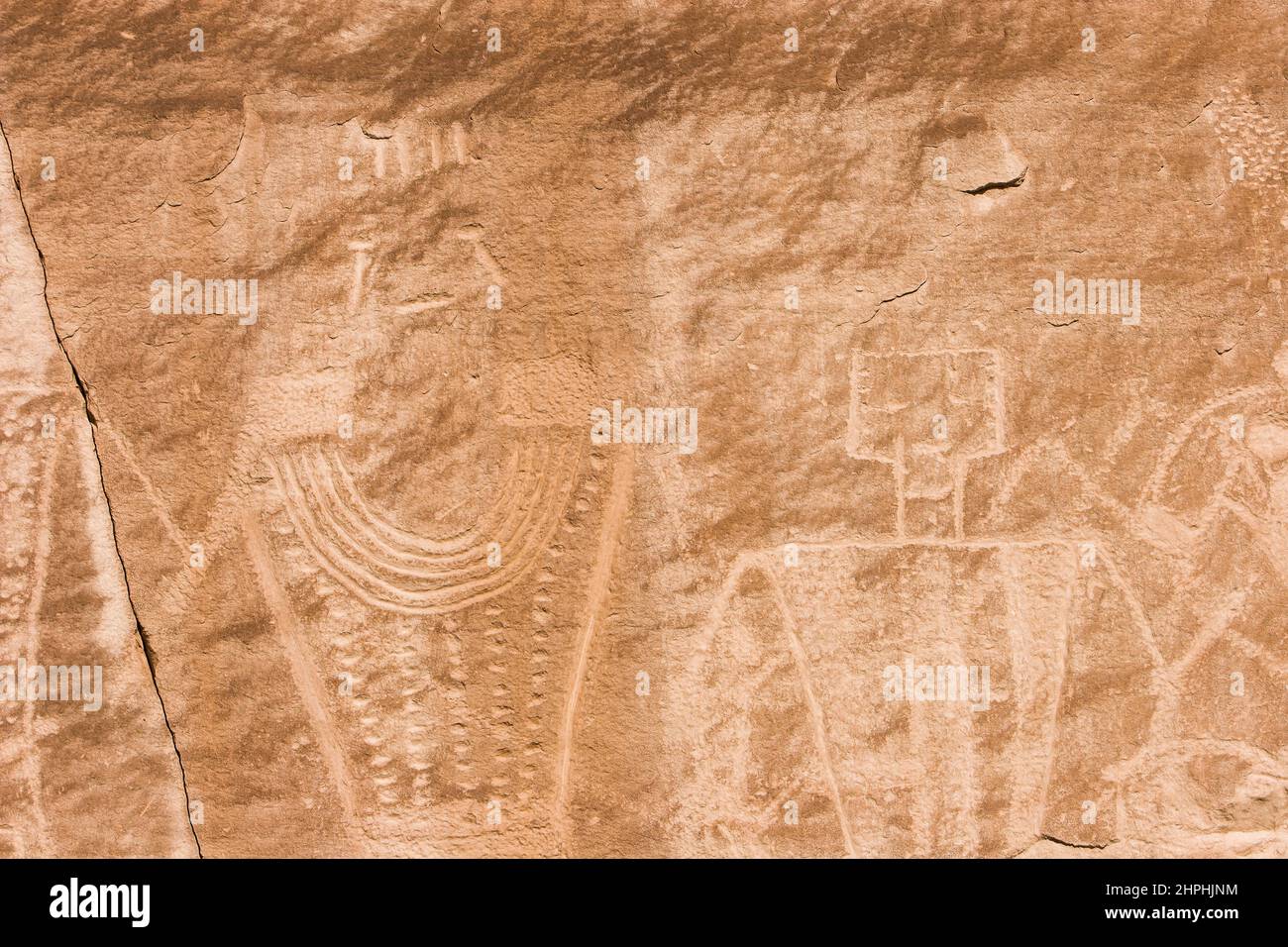 I petroglifi sul ranch McConkie nella forchetta asciutta del canyon di Ashley nello Utah settentrionale sono stati scolpiti nella pietra arenaria dalla gente della coltura di Fremont Foto Stock