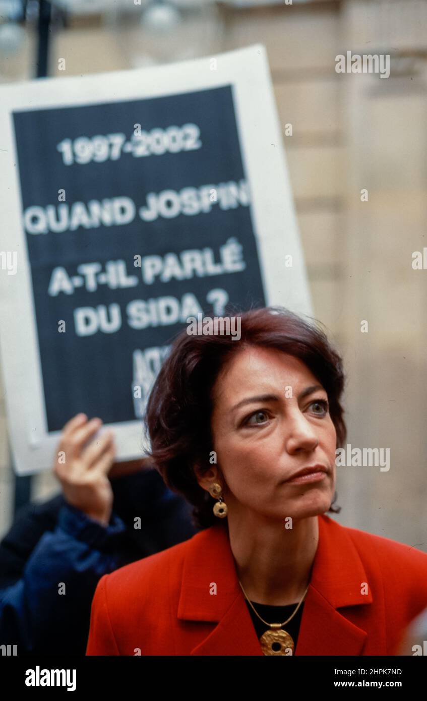 Parigi, Francia, Ritratto, Marisol Touraine, ex Ministro de la Santé alla manifestazione dell'Associazione contro l'AIDS, Act UP Paris, Act UP Aid Protestations Foto Stock