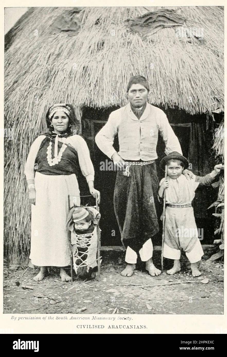 Araucaniani civili i Mapuche sono un gruppo di abitanti indigeni  dell'attuale Cile centro-meridionale e dell'Argentina sud-occidentale,  comprese parti dell'attuale Patagonia. Dal libro The Living Races of  Mumann; Volume 2 di Henry Neville