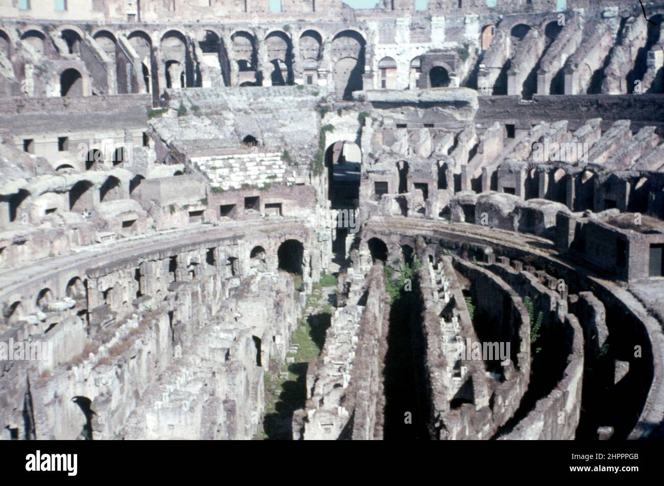 Colosseo a Roma Italia Foto Stock