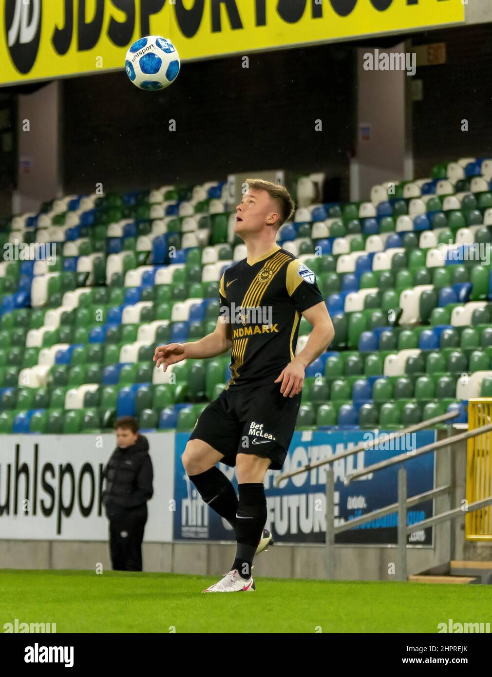 Andy Scott - Linfield Vs Larne in the Danske Bank Premiership, martedì 8th febbraio 2022 a Windsor Park, Belfast. Foto Stock