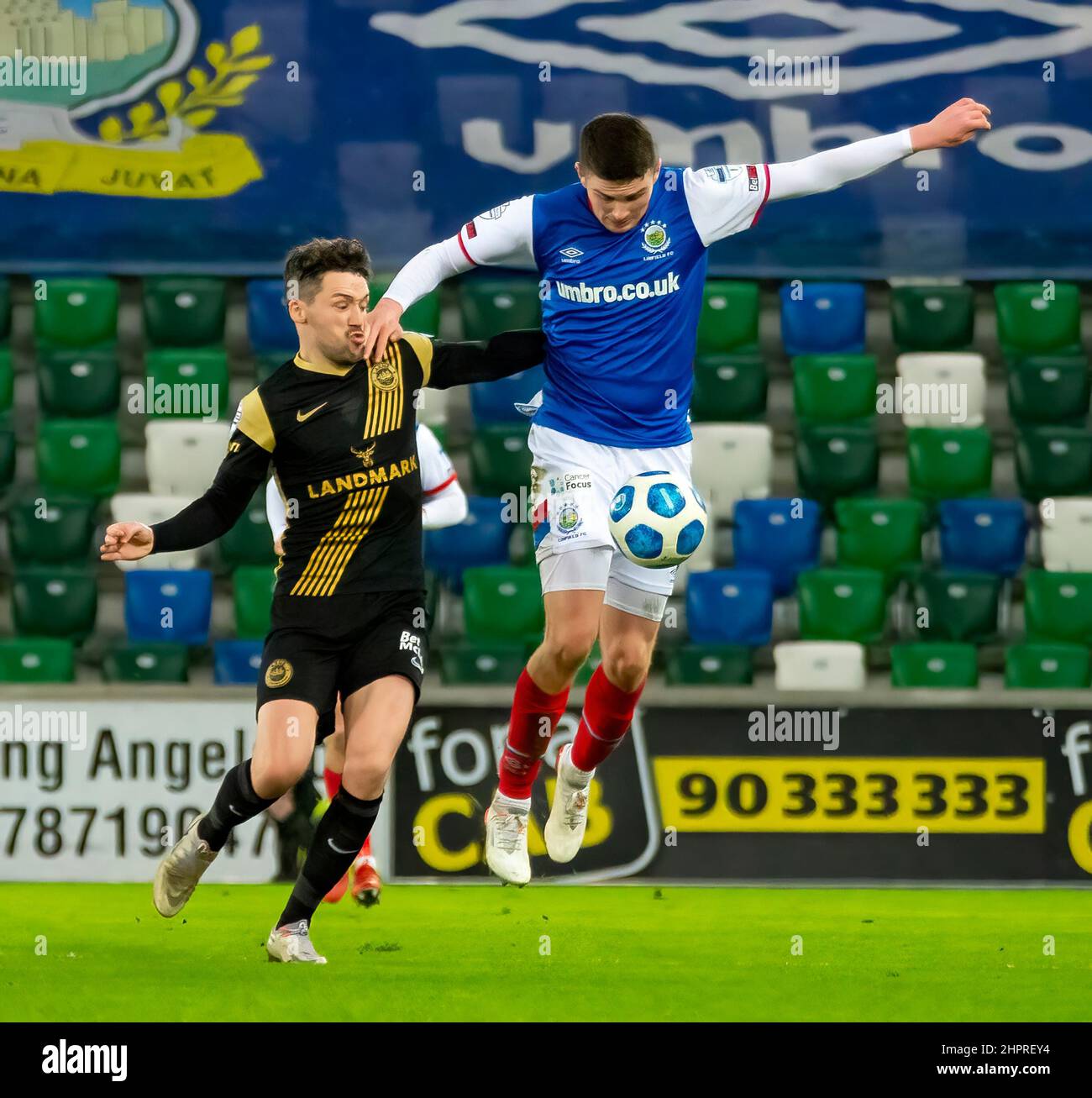 Jake Hastie - Linfield Vs Larne in the Danske Bank Premiership, martedì 8th febbraio 2022 a Windsor Park, Belfast. Foto Stock