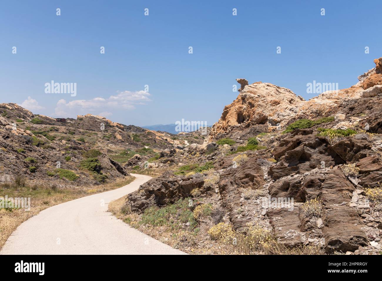 formazione di roccia in cap de creus creato da erosione Foto Stock