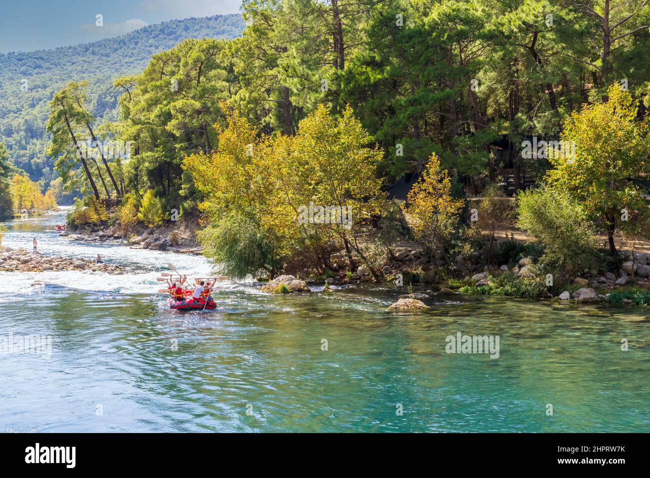 Esperienza di rafting sulle rapide del fiume Manavgat in Turchia. Foto Stock