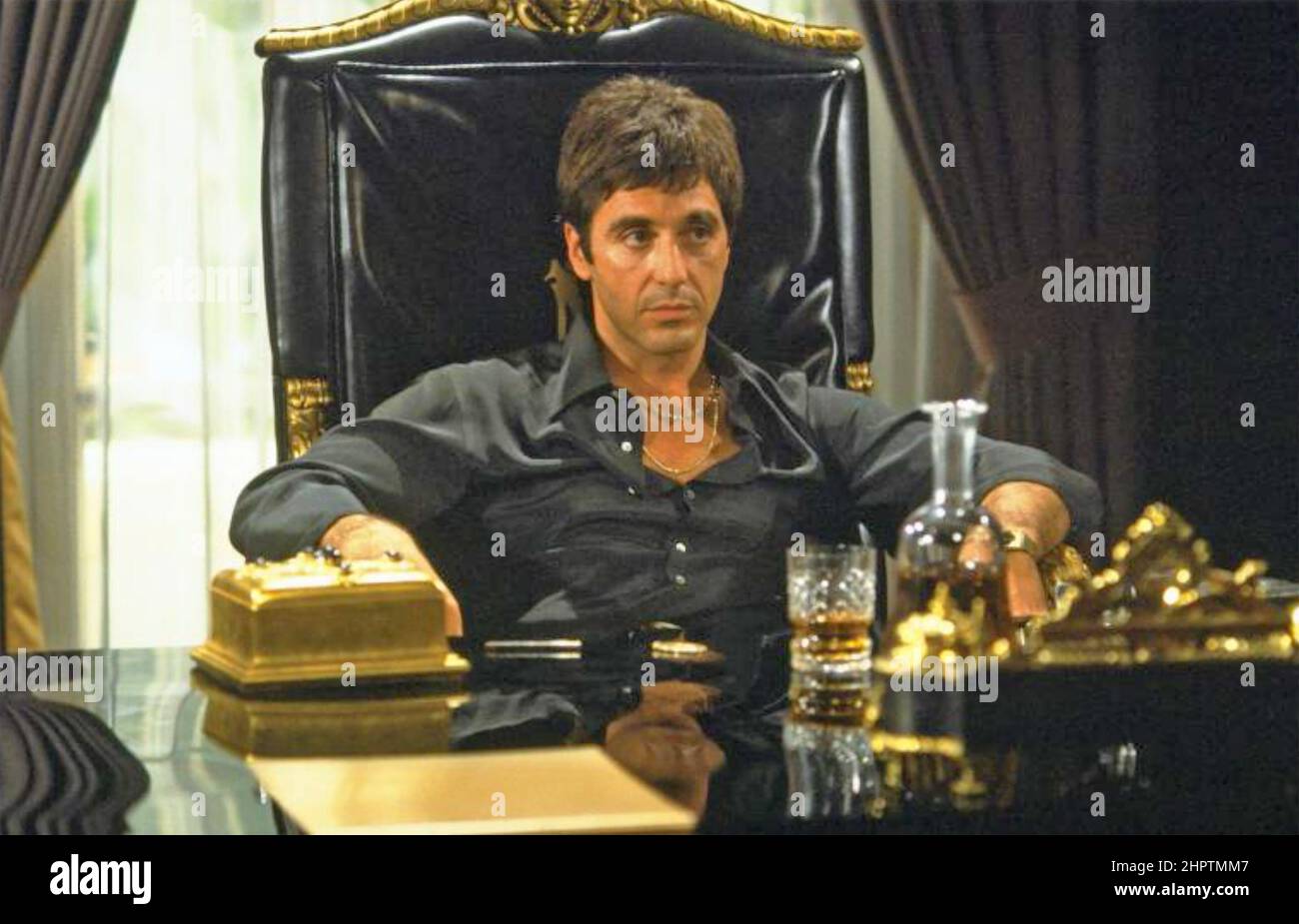 SCARFACE 1983 Universal Pictures film con al Pacino come boss della droga cubana Tony Montana Foto Stock