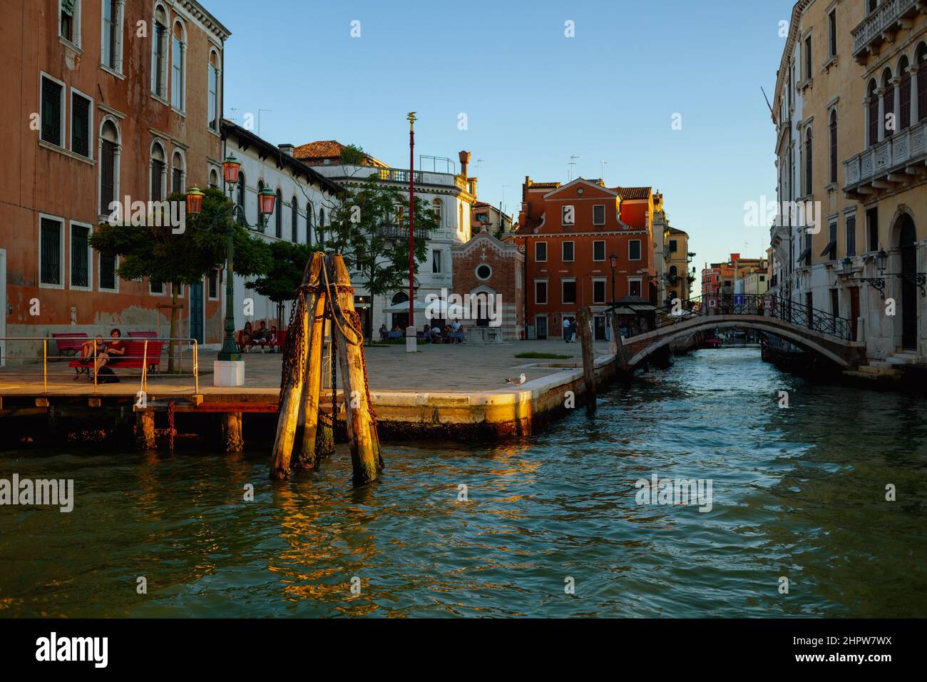VENEZIA - 25 luglio 2020: Immagine con grande canale a Venezia. Foto Stock