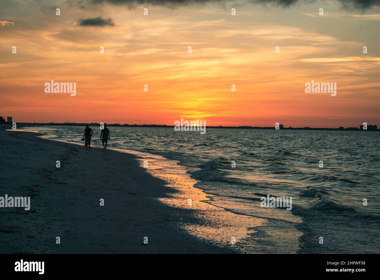 Alba sulla spiaggia di Sanibel Island Foto Stock