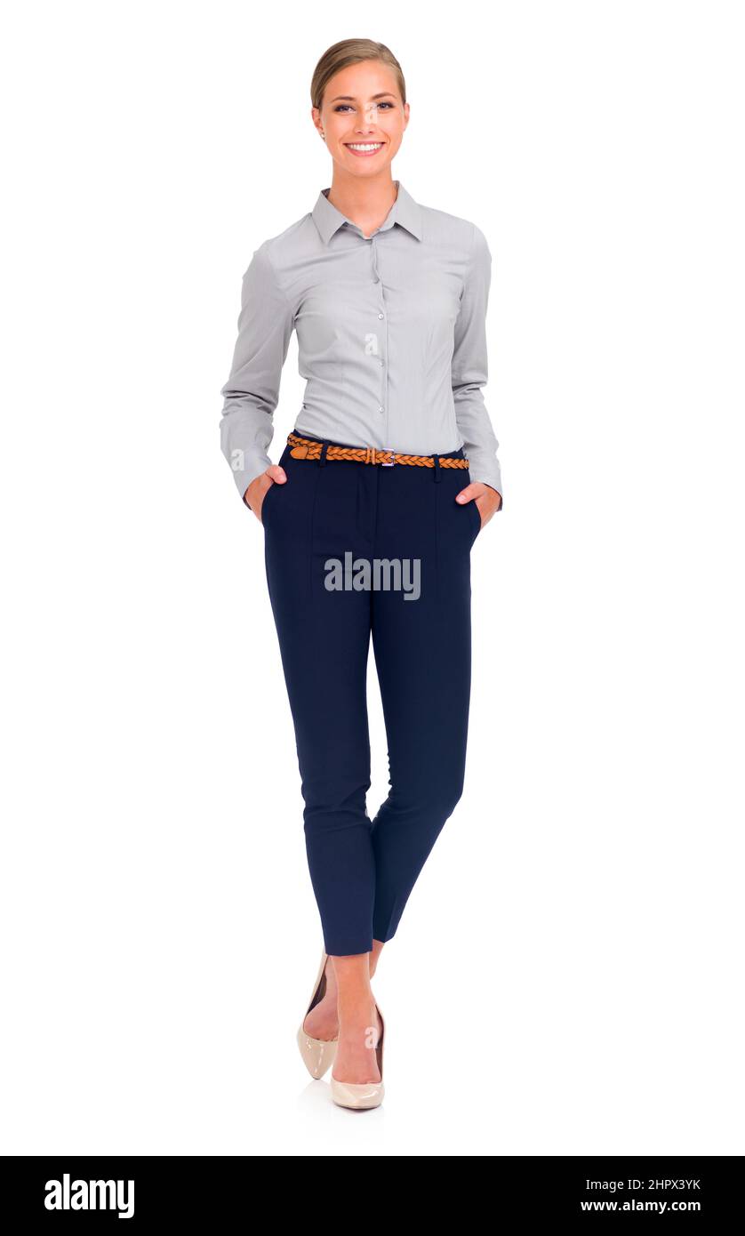 Ceneri fiduciose nel mondo degli affari. Studio a tutta lunghezza girato di una giovane donna d'affari attraente isolato su bianco. Foto Stock