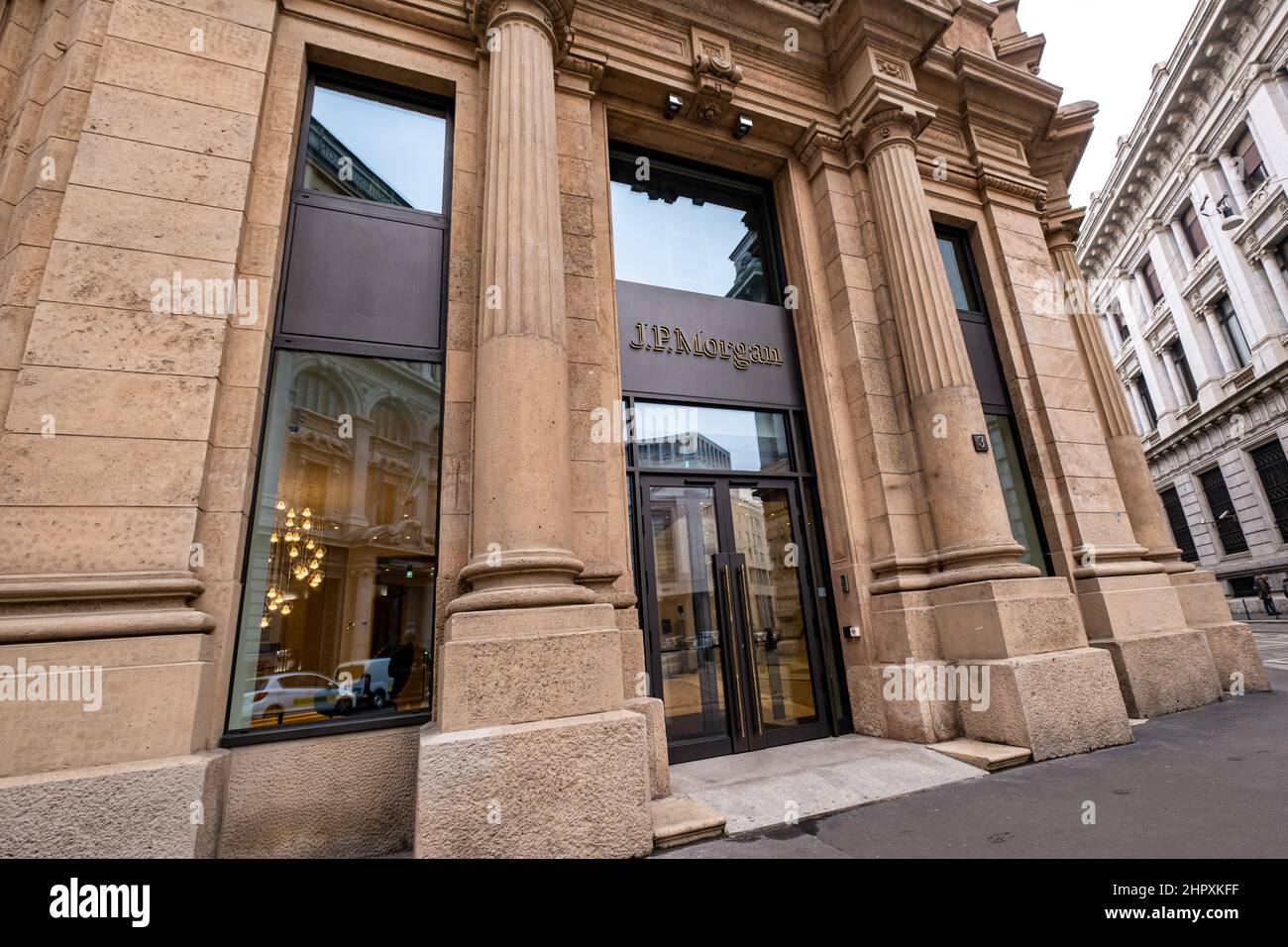 Ingresso degli uffici JP Morgan a Milano Foto Stock