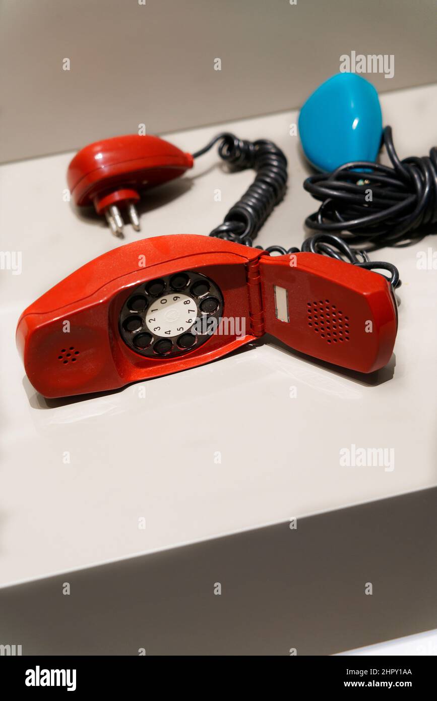 Grillo è un telefono Siemens, progettato nel 1965 da Marco Zanuso e Richard Sapper, ADI Design Museum, Compasso d'Oro, Milano, Lombardia, Italia, Europa Foto Stock