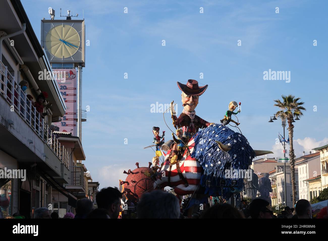 Foto dei carri sfilata per il carnevale di viareggio, nel nord della toscana, in Italia. Foto Stock