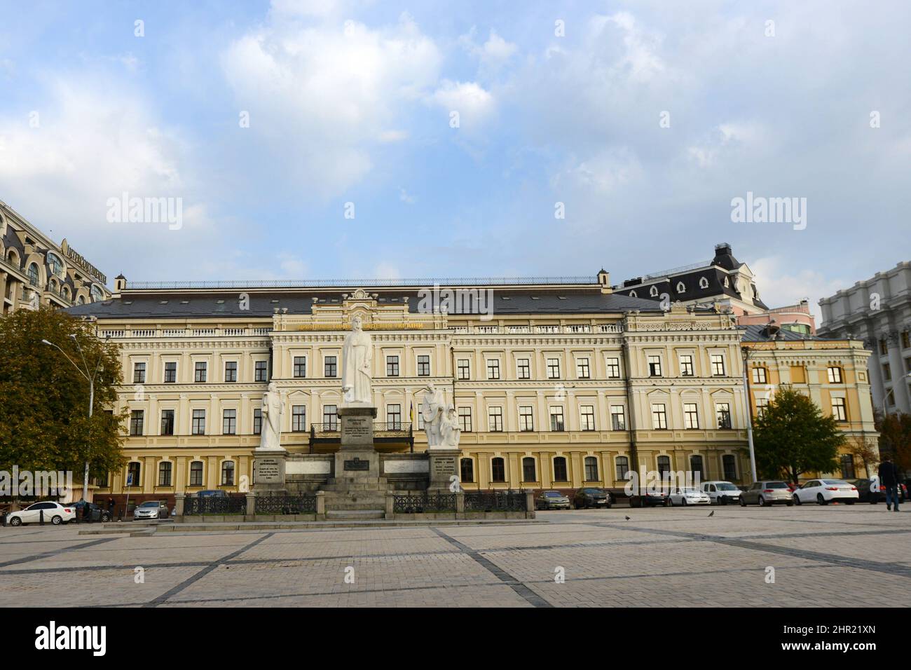 Principessa Olga Monumento alla piazza Mykhailivska a Kiev, Ucraina. Foto Stock