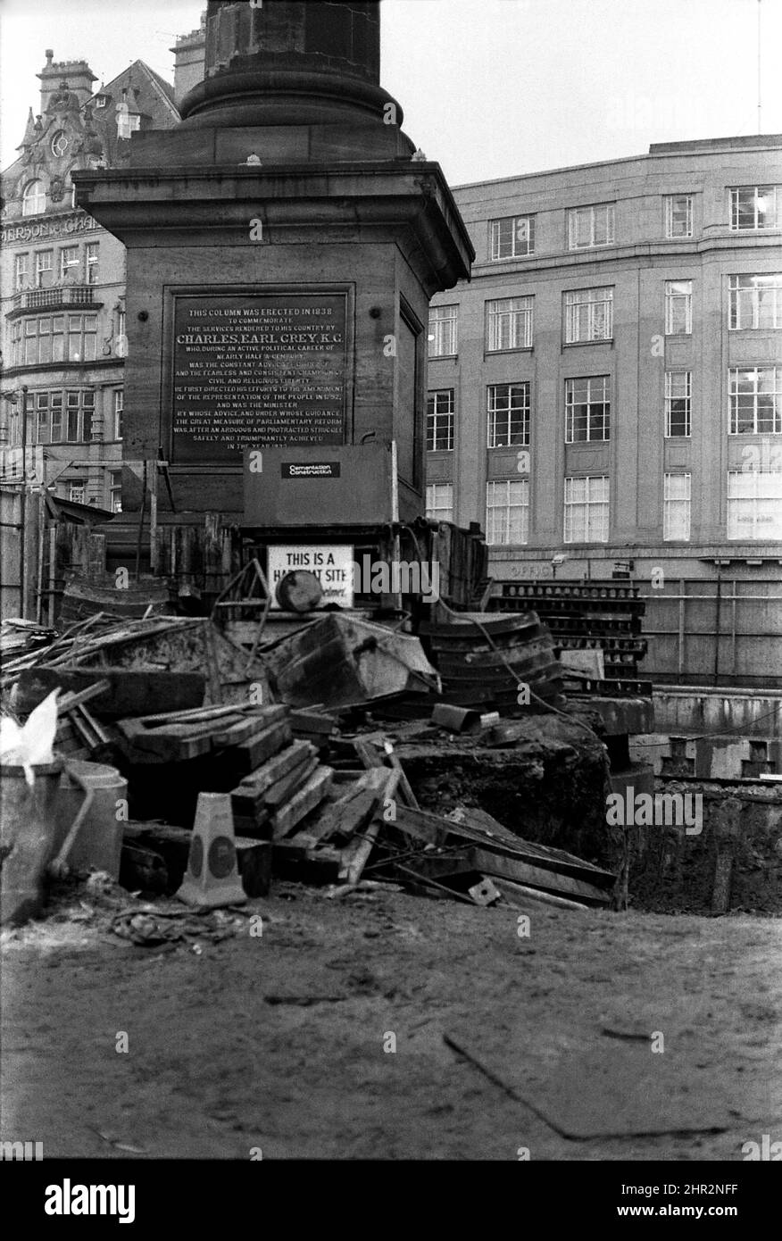 Monumento di Grays Newcastle costruzione del sistema Metro per la stazione Monument durante il 1977-79 Foto Stock