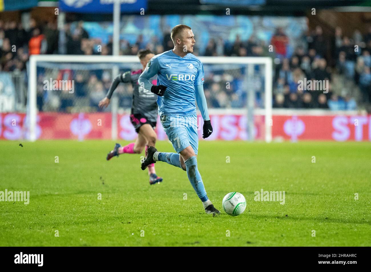 Randers, Danimarca. 24th, febbraio 2022. Mikkel Kallesoe (7) del Randers FC visto durante la partita della UEFA Europa Conference League tra il Randers FC e Leicester City al Cefeus Park di Randers. (Photo credit: Gonzales Photo - Balazs Popal). Foto Stock